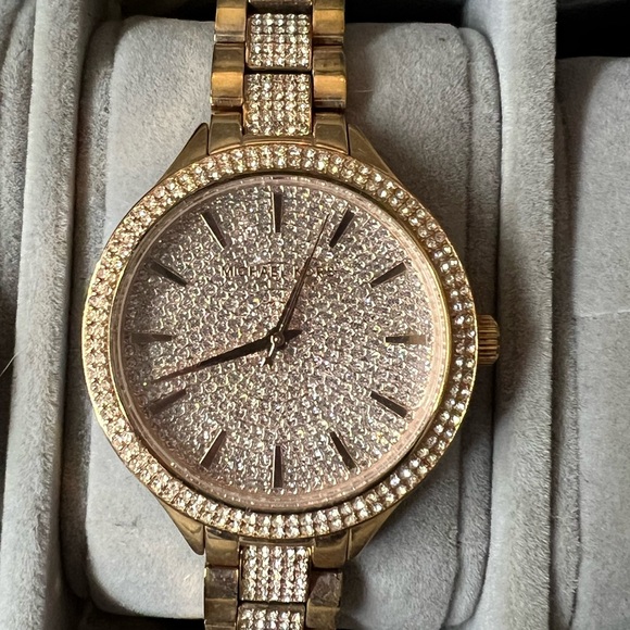 Michael Kors Gold Women's Watch - Picture 1 of 3